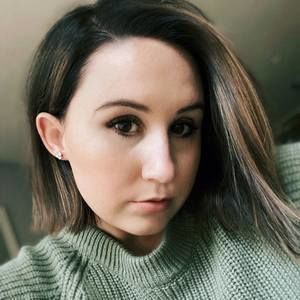 Meet your Posher, Carly